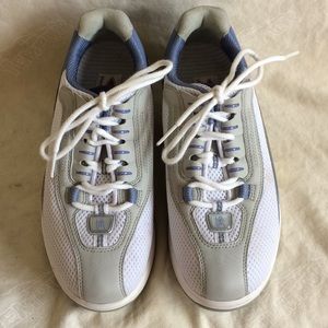 MBT Sneakers
